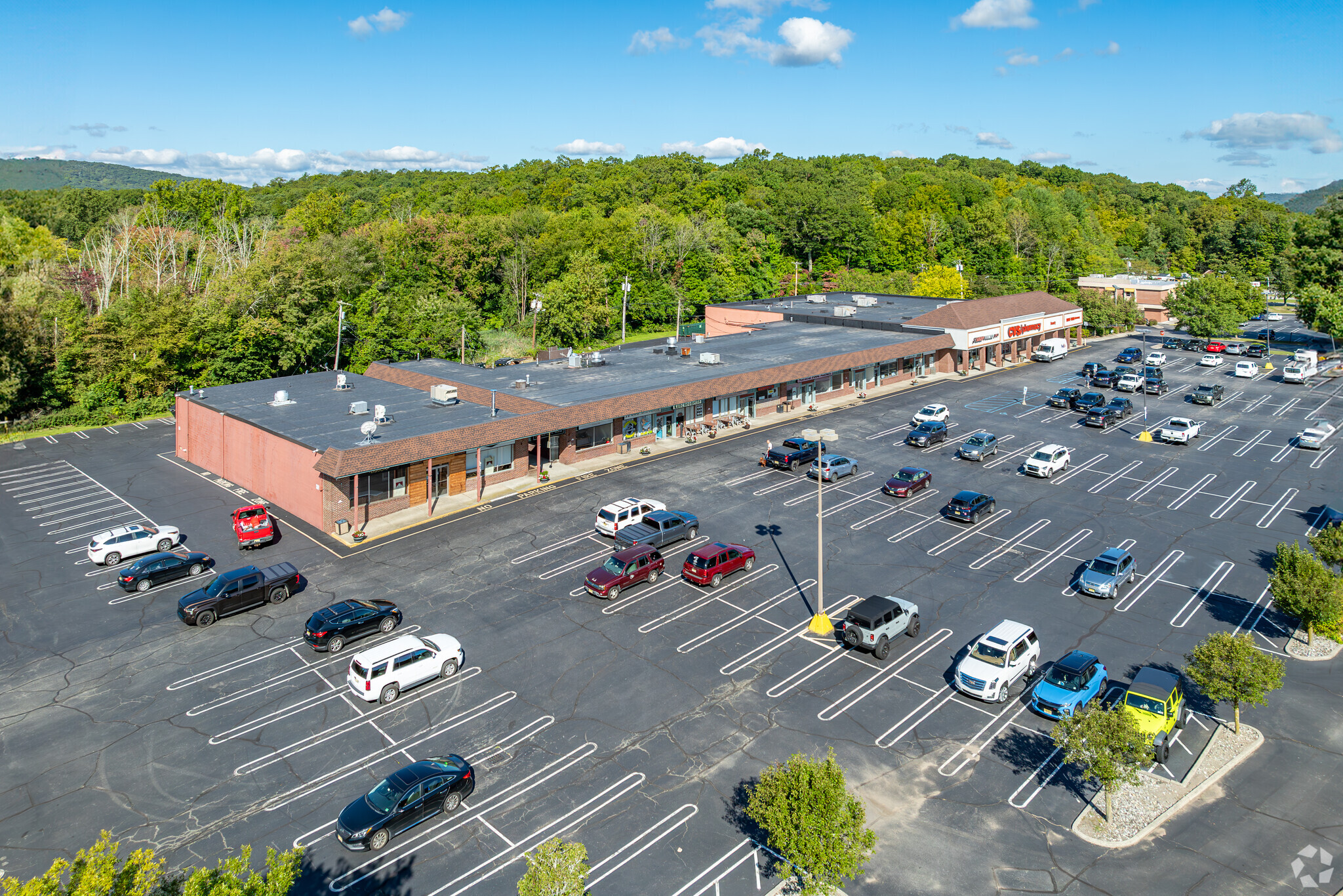 109-115 Skyline Dr, Ringwood, NJ à louer Photo de l’immeuble– Image 1 sur 9
