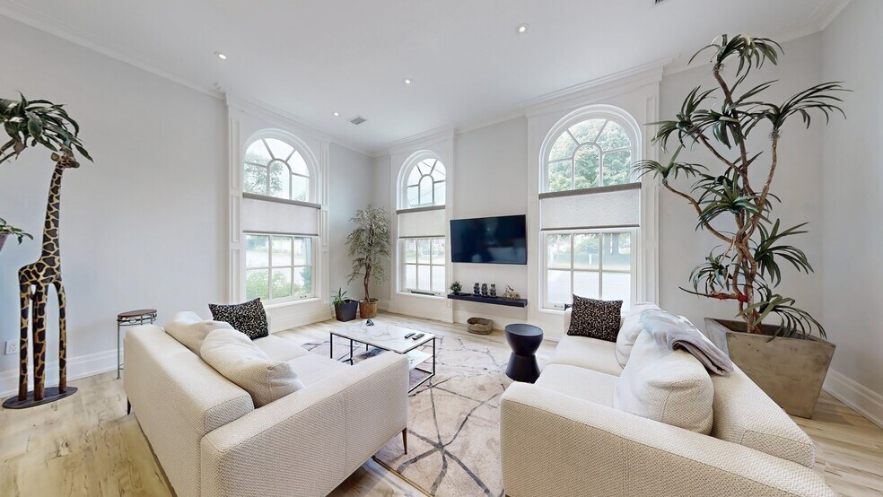 42 Somerville St, Whitchurch-Stouffville, ON à vendre - Photo de l’immeuble – Image 3 sur 42