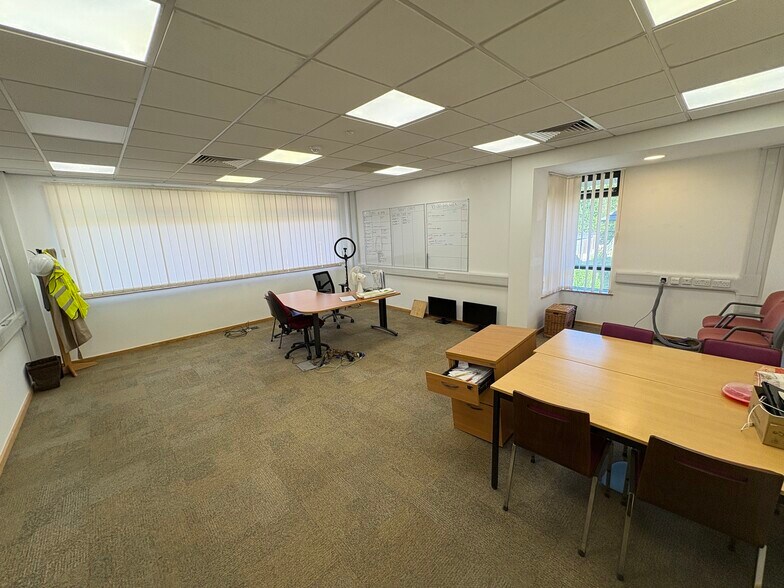 Conqueror Ct, Sittingbourne à louer - Photo de l’immeuble – Image 2 sur 5