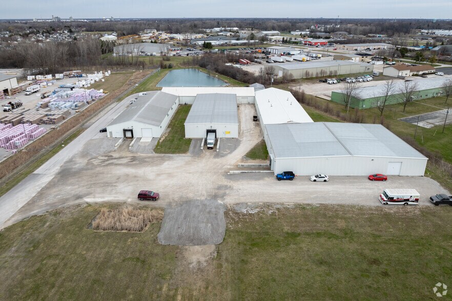 12962 Eckel Junction Rd, Perrysburg, OH à louer - Photo de l’immeuble – Image 3 sur 9
