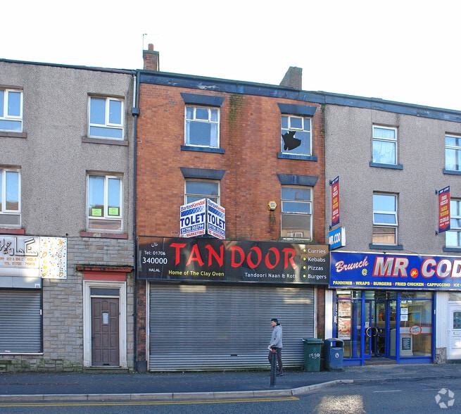 216 Yorkshire St, Rochdale à louer - Photo de l’immeuble – Image 2 sur 2