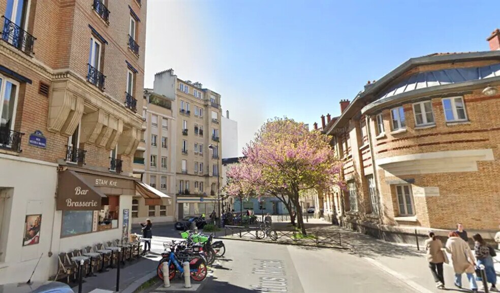 Local commercial dans Paris à louer - Photo de l’immeuble – Image 1 sur 2