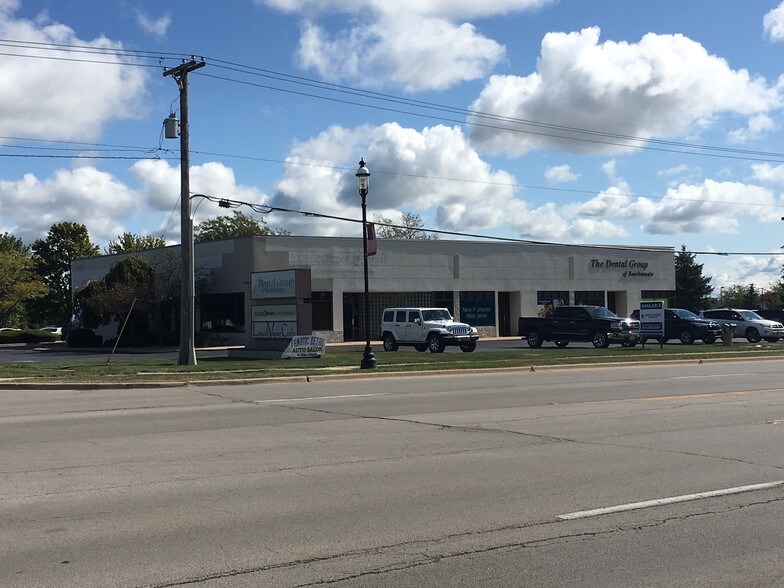 761 NW Main St NW, Bourbonnais, IL à louer - Photo de l’immeuble – Image 3 sur 7