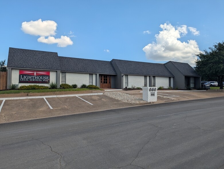 205 M-B Industrial Dr, Waco, TX à vendre - Photo principale – Image 1 sur 21