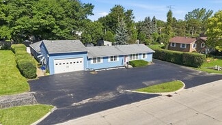 Plus de détails pour 34112 N Barron Blvd, Grayslake, IL - Local d’activités à vendre