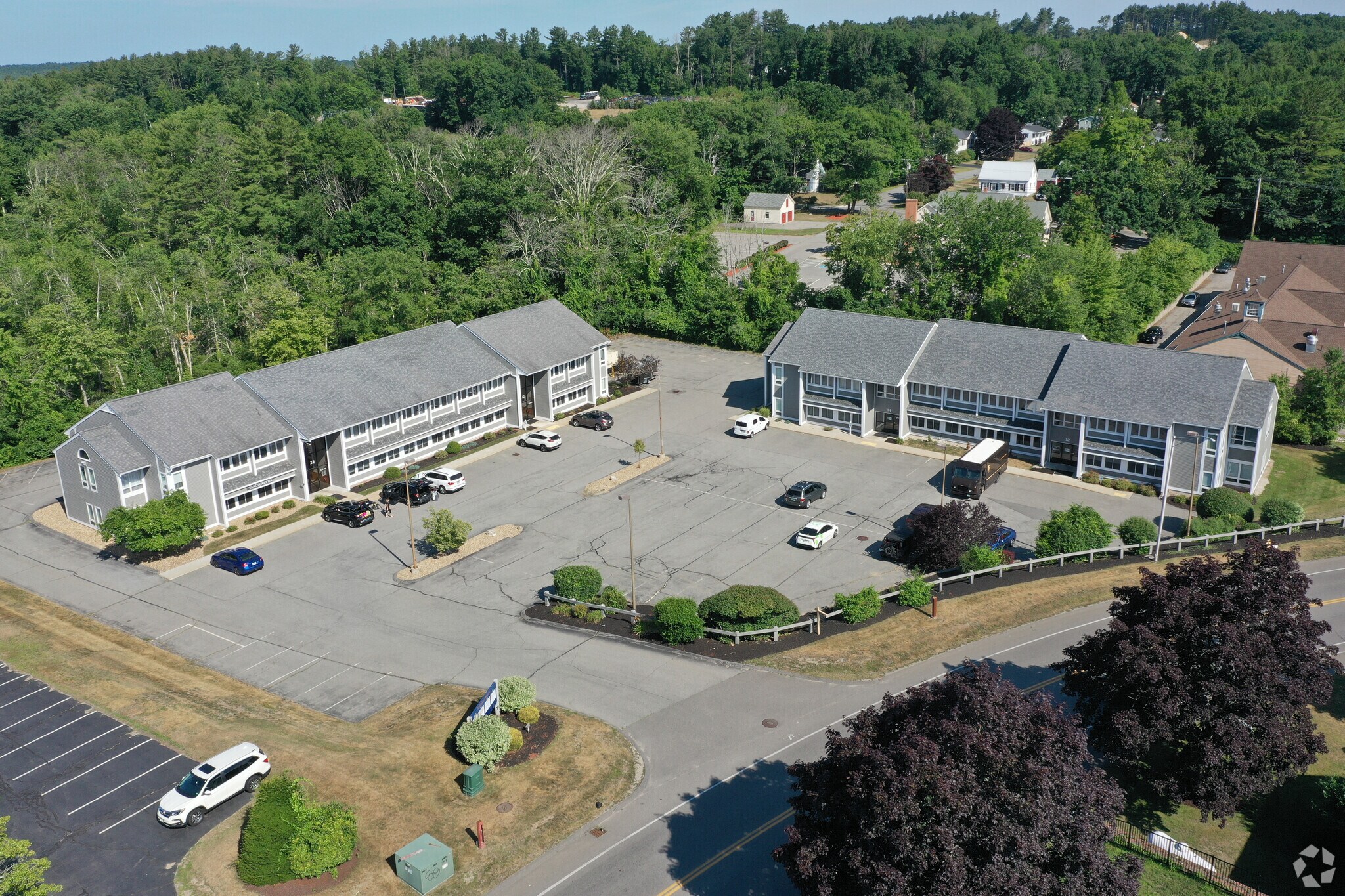 12-14 Stiles Rd, Salem, NH à louer Aérien– Image 1 sur 4