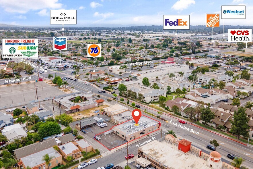 1001-1003 E La Habra Blvd, La Habra, CA à vendre - Photo de l’immeuble – Image 1 sur 30