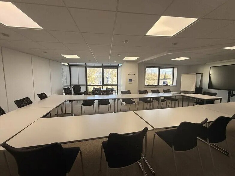 Bureau dans Beauvais à louer - Photo intérieure – Image 2 sur 12
