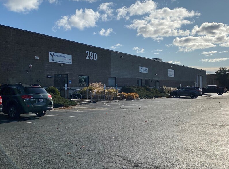 290 Vanderbilt Ave, Norwood, MA à louer - Photo principale – Image 1 sur 10