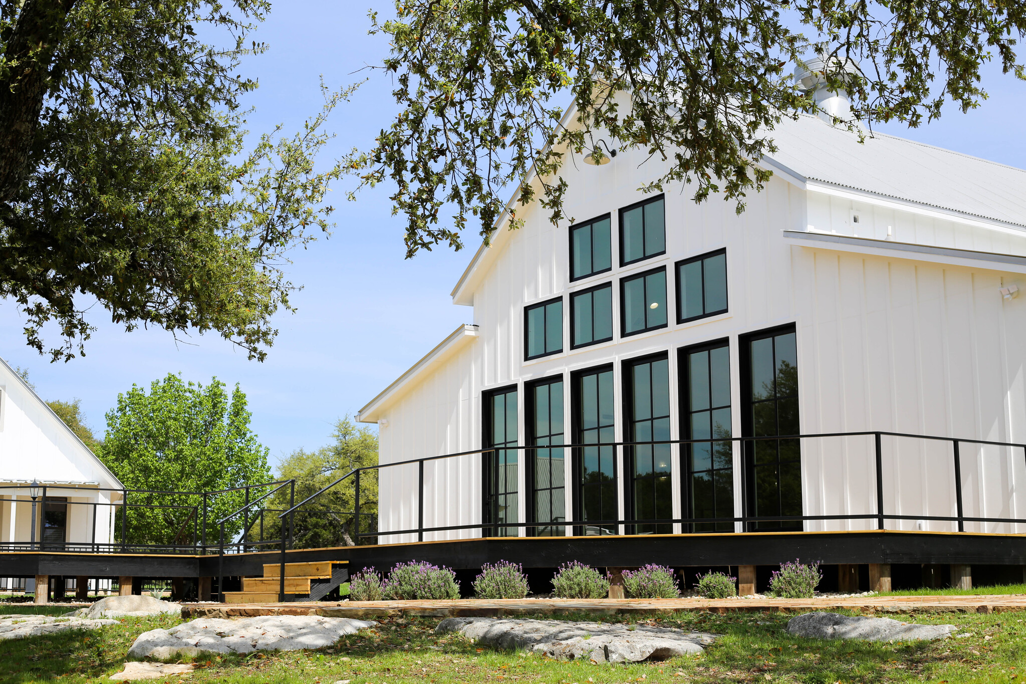 5001 McGregor Ln, Dripping Springs, TX à vendre Photo de l’immeuble– Image 1 sur 37
