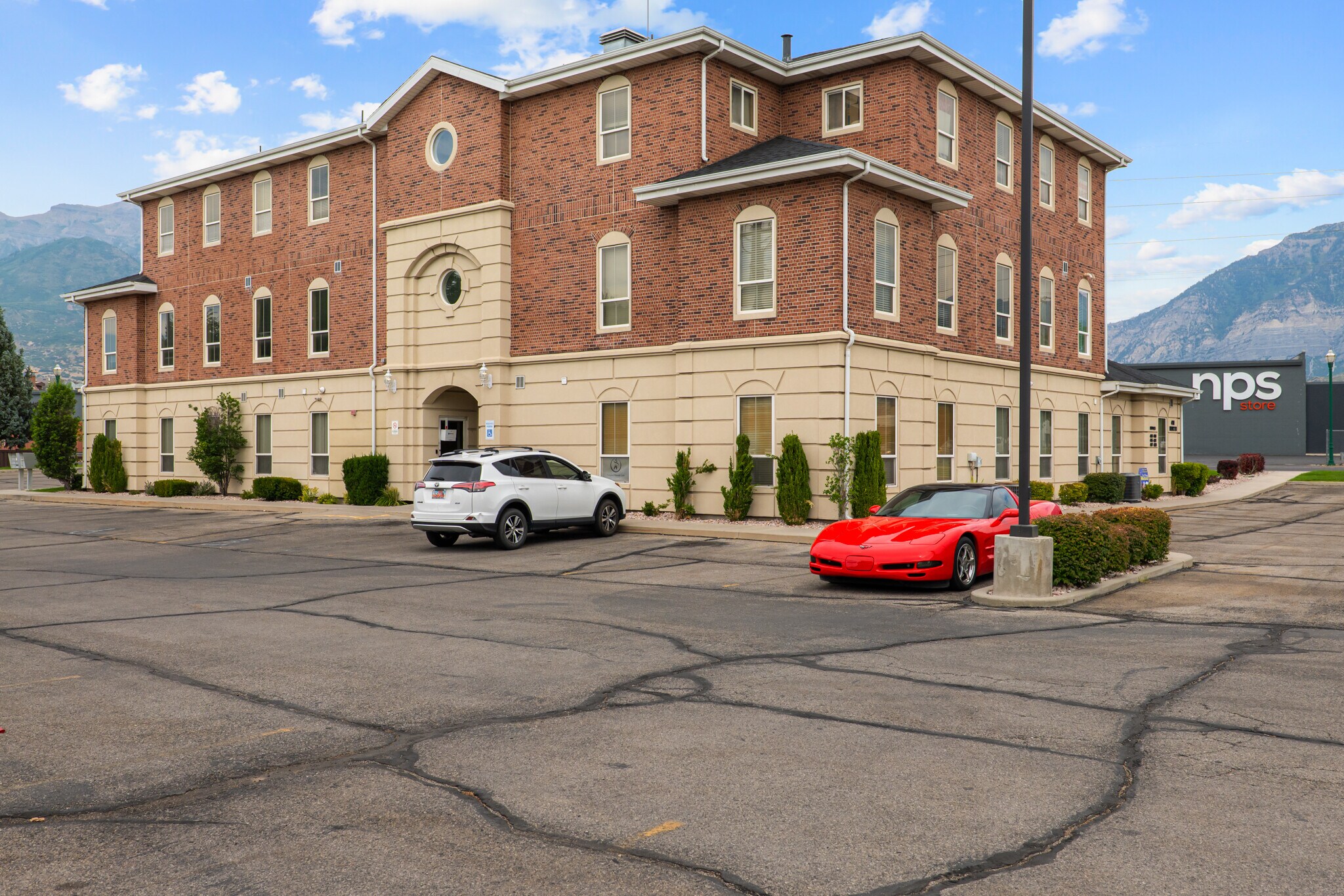 411-423 N Orem Blvd, Orem, UT à louer Photo principale– Image 1 sur 63