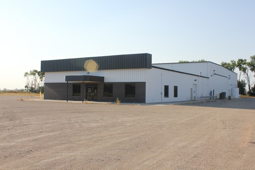 1101 Main St W, Mayville, ND à vendre - Photo principale – Image 1 sur 17
