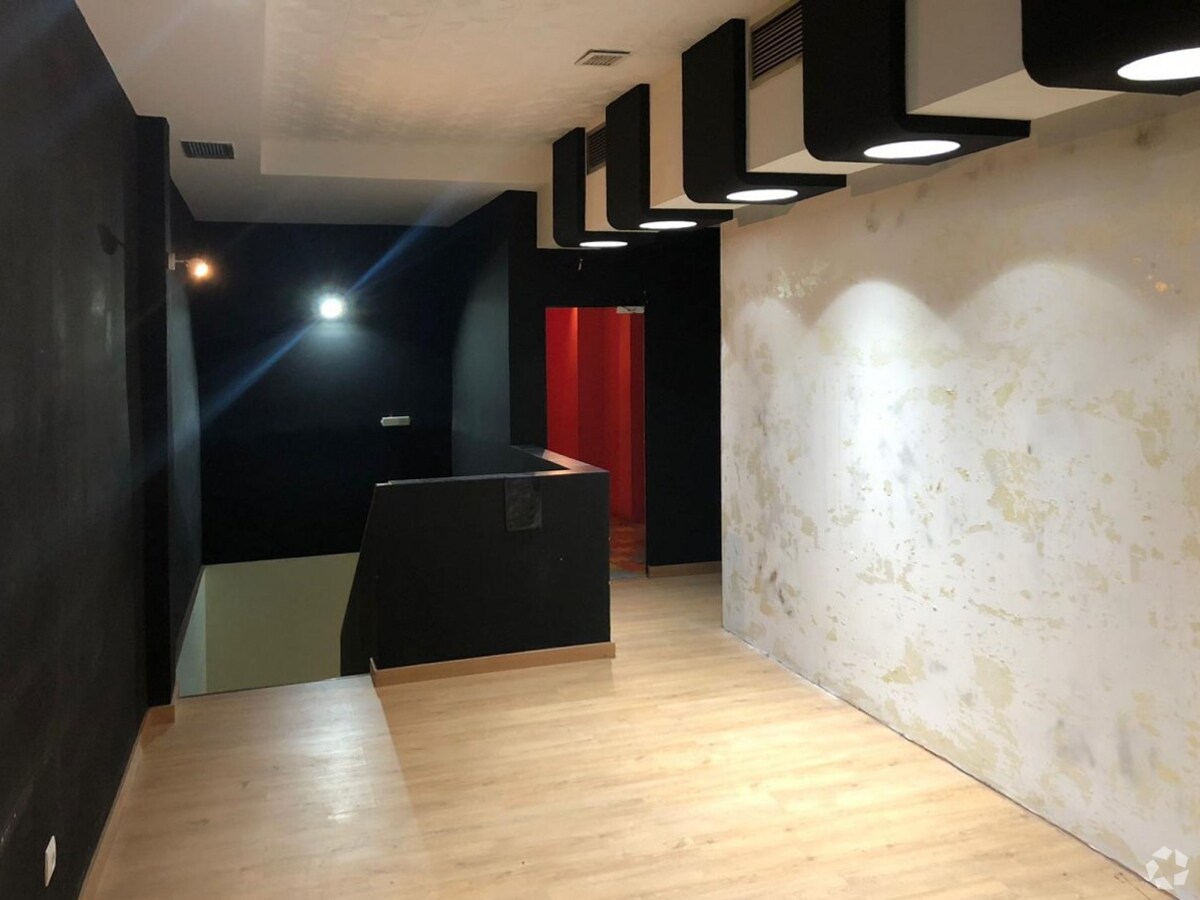 Immeuble residentiel dans Madrid, Madrid à vendre Photo intérieure– Image 1 sur 2