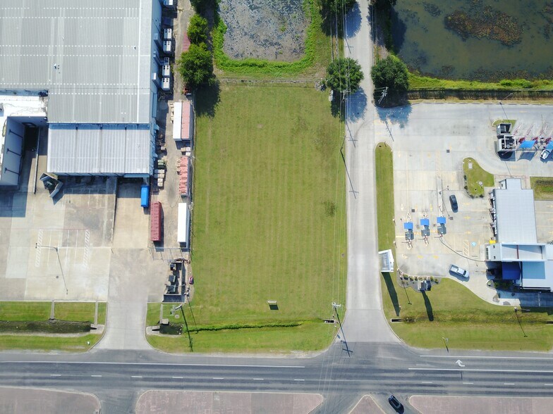 SWC US 287 & FM 365, Port Arthur, TX à louer - Photo de l’immeuble – Image 2 sur 4