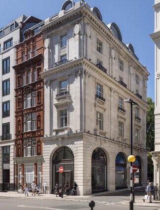 Plus de détails pour 30 St. James's Sq, Londres - Bureau à louer