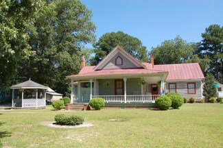 Plus de détails pour 2707 Royall Ave, Goldsboro, NC - Local commercial à vendre