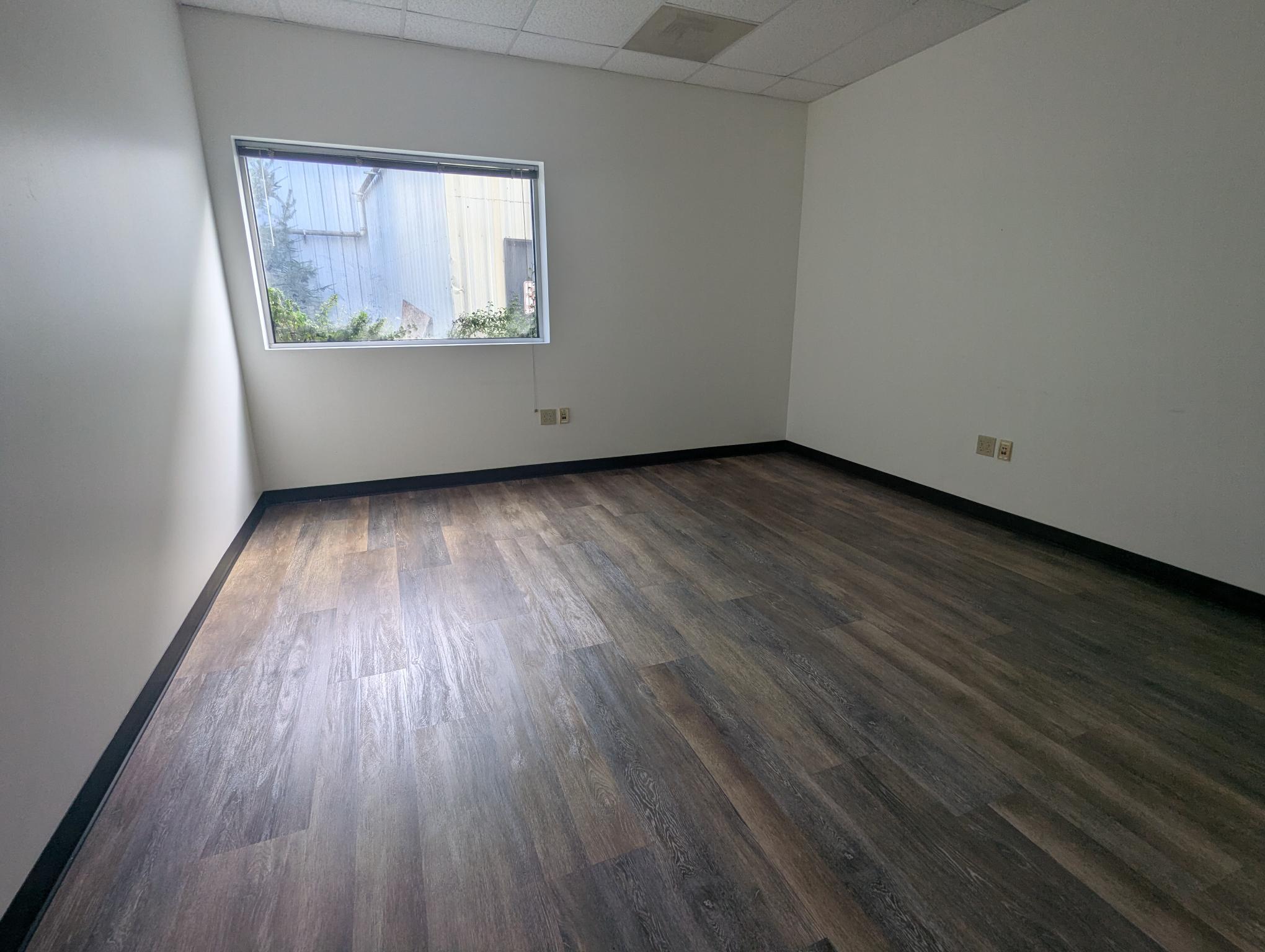 3901 SE Naef Rd, Portland, OR à louer Photo intérieure– Image 1 sur 8