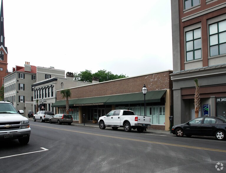 423 King St, Charleston, SC à louer - Photo de l’immeuble – Image 3 sur 5