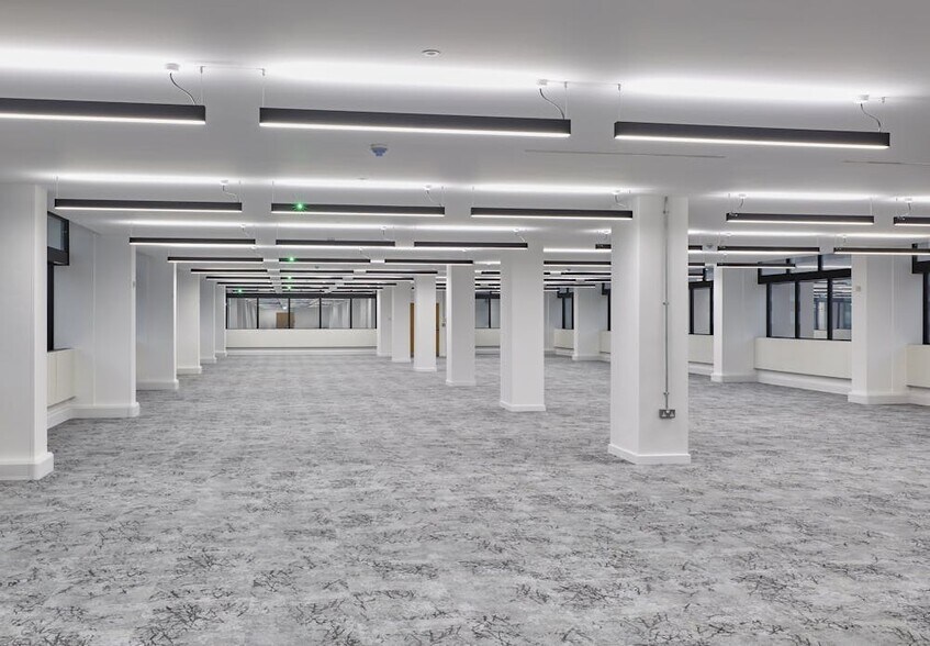 Dingwall Rd, Croydon à louer - Photo intérieure – Image 2 sur 8