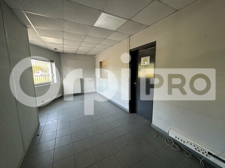 Local commercial dans Compiègne à louer - Photo intérieure – Image 3 sur 4