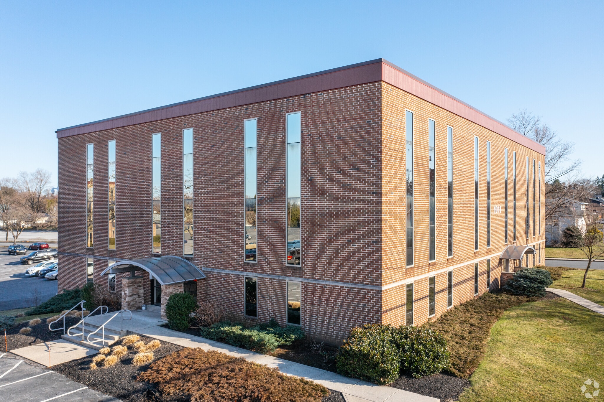 1011 N Brookside Rd, Wescosville, PA à louer Photo principale– Image 1 sur 5