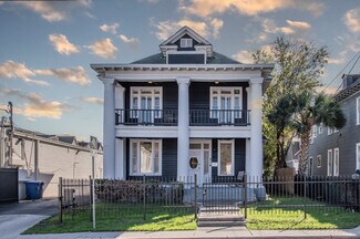 Plus de détails pour 214 E Ashby Pl, San Antonio, TX - Bureau/Local commercial à louer