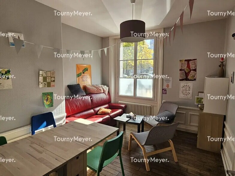 Bureau dans Rennes à louer - Photo de l’immeuble – Image 2 sur 4