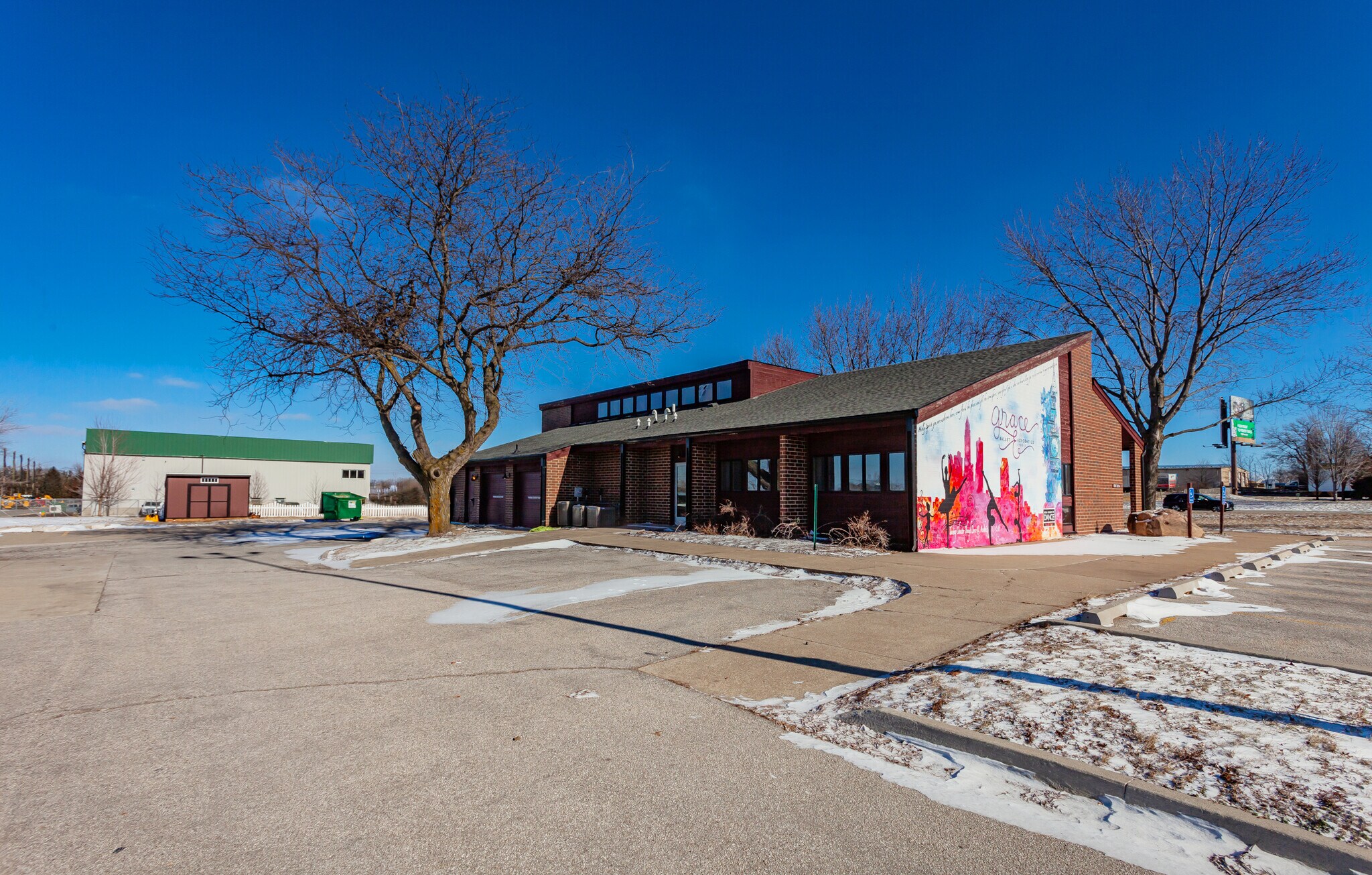 1380 NE 66th Ave, Des Moines, IA à vendre Photo principale– Image 1 sur 28