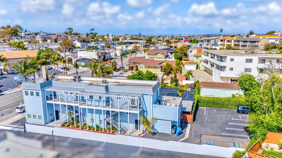 1060 Aviation Blvd, Hermosa Beach, CA à vendre - Photo de l’immeuble – Image 3 sur 21