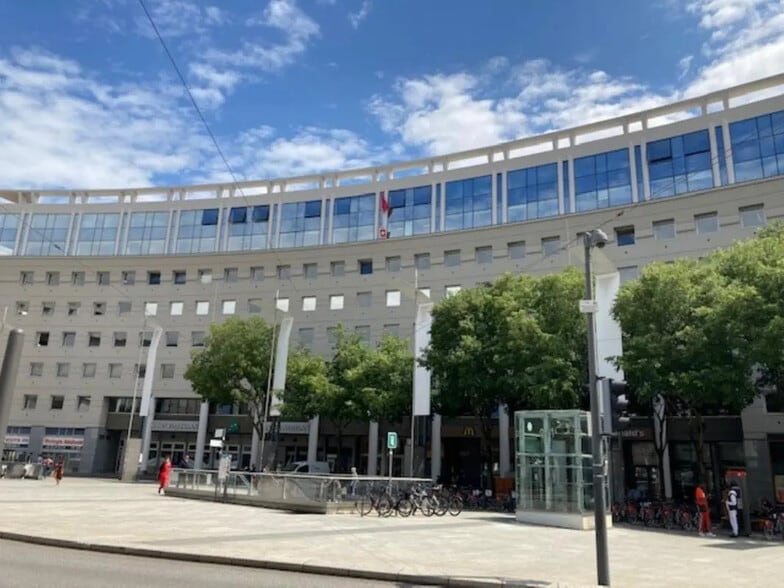 3-6 Place Charles Hernu, Villeurbanne à louer - Photo de l’immeuble – Image 1 sur 4