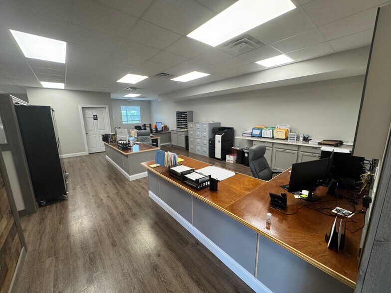 4541 S Amherst Hwy, Madison Heights, VA à louer - Photo de l’immeuble – Image 2 sur 10