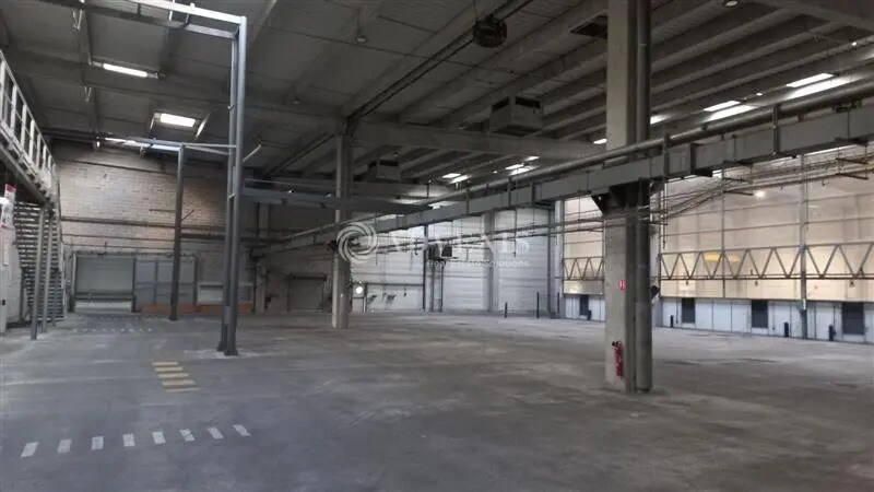 Local d’activités dans Mitry-Mory à louer - Photo intérieure – Image 3 sur 6