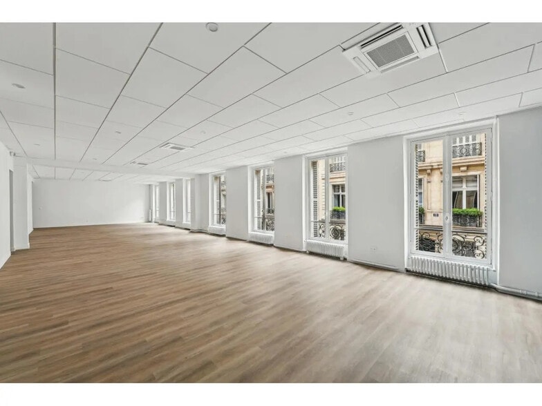 9 Rue De Vézelay, Paris à louer - Photo intérieure – Image 3 sur 15