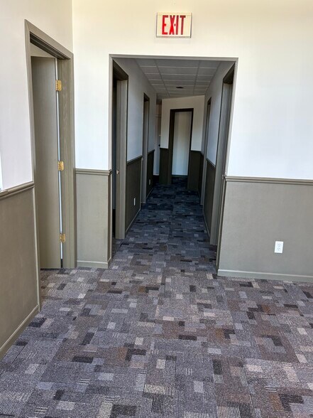 2545 Plover Rd, Plover, WI à louer - Photo de l’immeuble – Image 3 sur 8