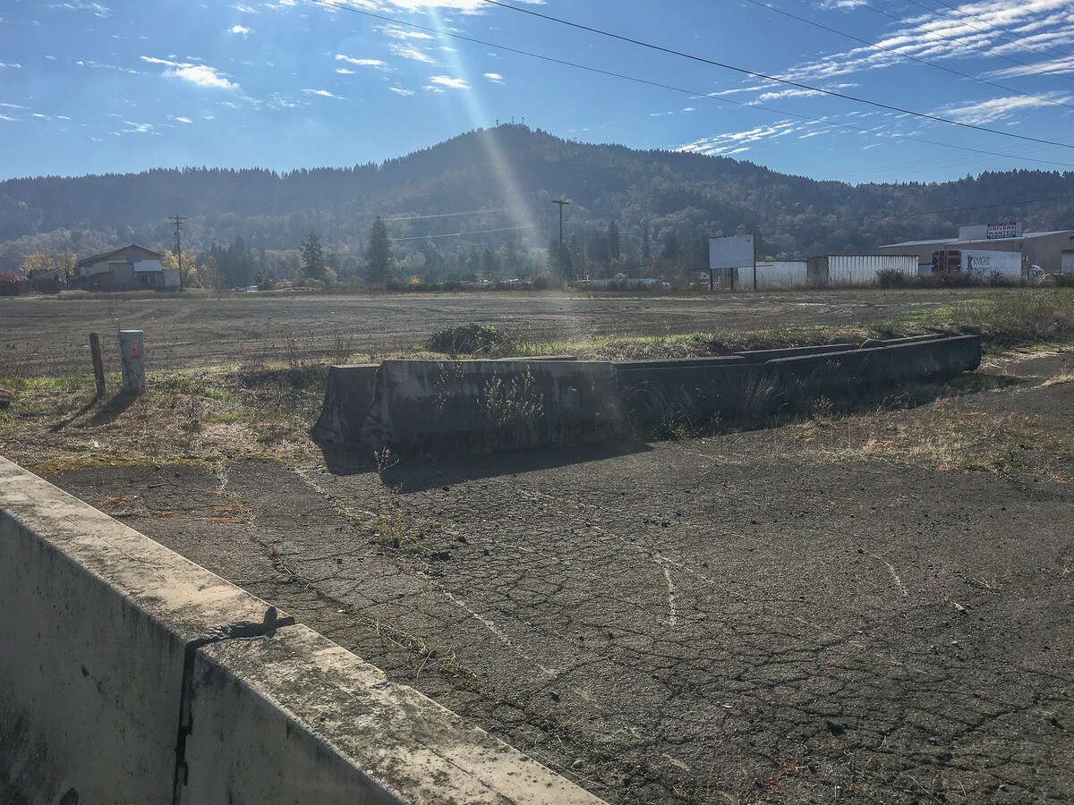 View Photo