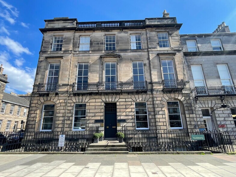 28 Melville St, Edinburgh à louer - Photo de l’immeuble – Image 2 sur 2