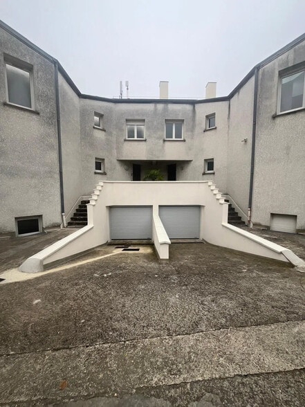 1 Rue De La Garenne, Bry-sur-Marne à louer - Photo de l’immeuble – Image 1 sur 5