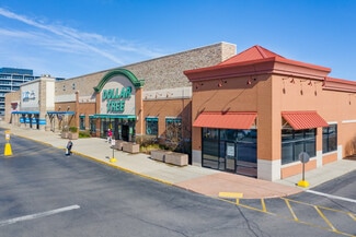 Plus de détails pour 6702-6852 Greenfield Rd, West Allis, WI - Local commercial à louer