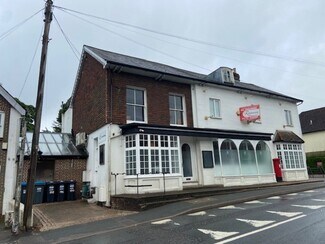 Plus de détails pour 19 High St, Nutfield - Local commercial à louer