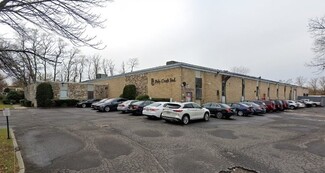 Plus de détails pour 40 Ranick Rd, Hauppauge, NY - Industriel/Logistique à vendre