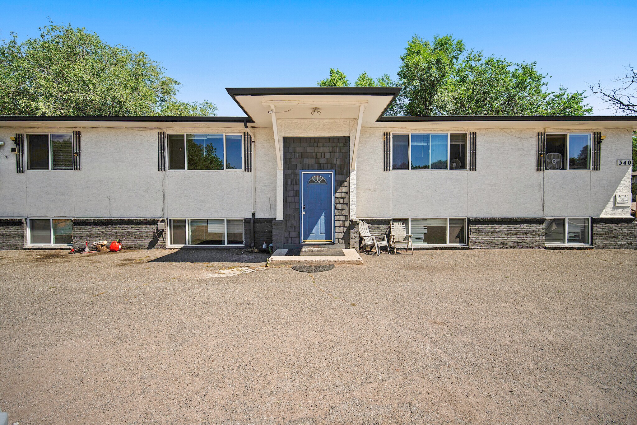 340 Gahart Dr, Colorado Springs, CO à vendre Photo de l’immeuble– Image 1 sur 51