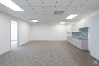 15 Enterprise, Aliso Viejo, CA à louer Numérisation 3D Matterport– Image 1 sur 8