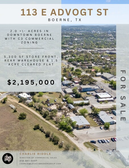 113 E Advogt St, Boerne, TX à vendre - Photo de l’immeuble – Image 1 sur 7