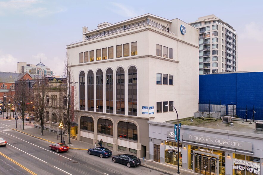 1312 Blanshard St, Victoria, BC à louer - Photo de l’immeuble – Image 2 sur 4