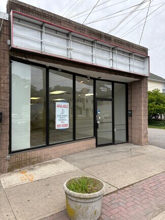 Plus de détails pour 322-328 Larkfield Rd, East Northport, NY - Local commercial à louer
