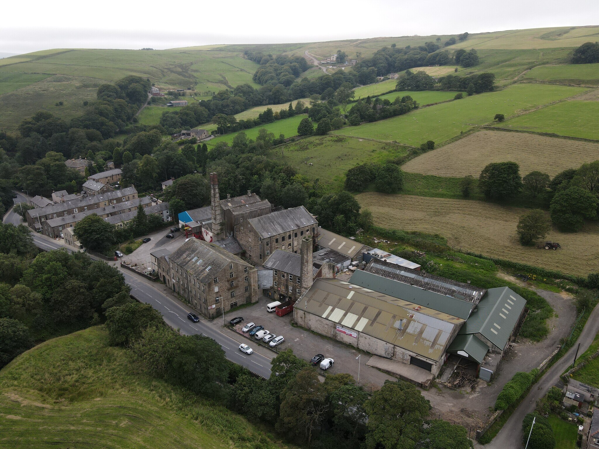 Burnley Rd, Bacup à louer Photo de l’immeuble– Image 1 sur 4