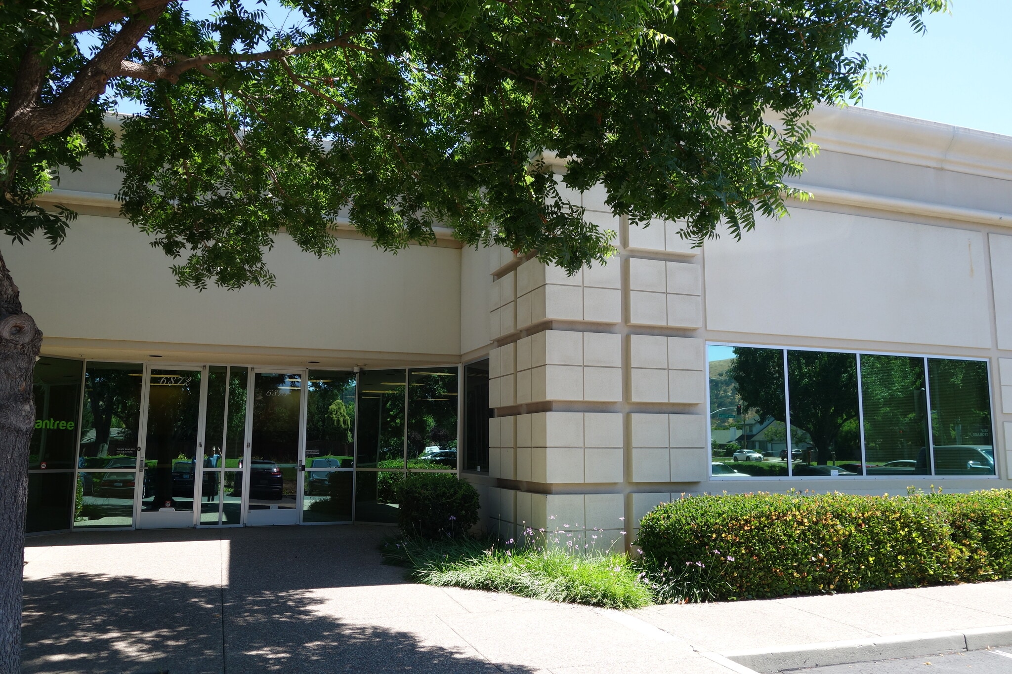 6860-6878 Santa Teresa Blvd, San Jose, CA à louer Photo principale– Image 1 sur 10