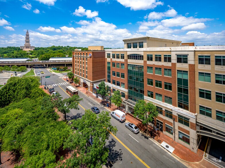 1737 King St, Alexandria, VA à louer - Photo de l’immeuble – Image 2 sur 4