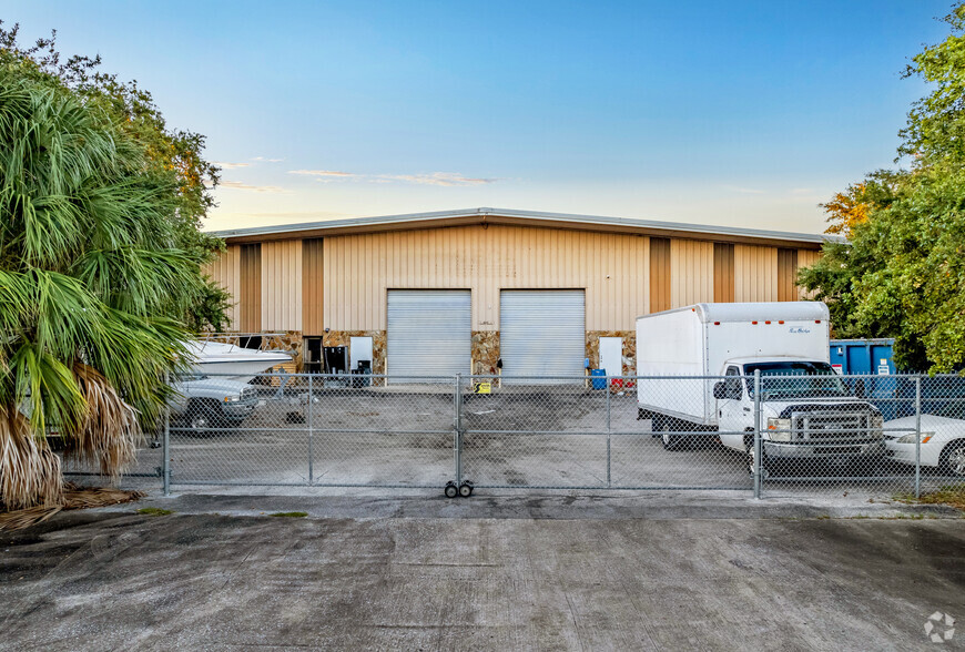 4210 N 116th Ter, Clearwater, FL à vendre - Photo principale – Image 1 sur 8