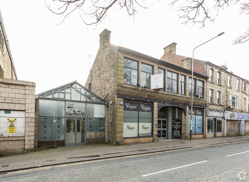 23-27 Bacup Rd, Rossendale à louer - Photo principale – Image 1 sur 5